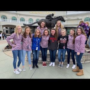 Meet your Posher, Hadley